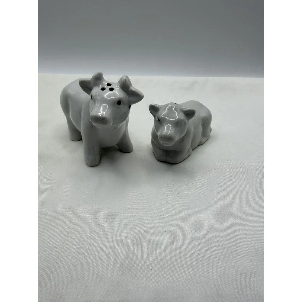 Ceramic White Cows Salt & Pepper Shakers